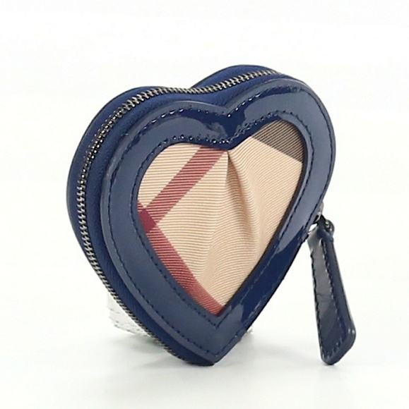 burberry heart purse